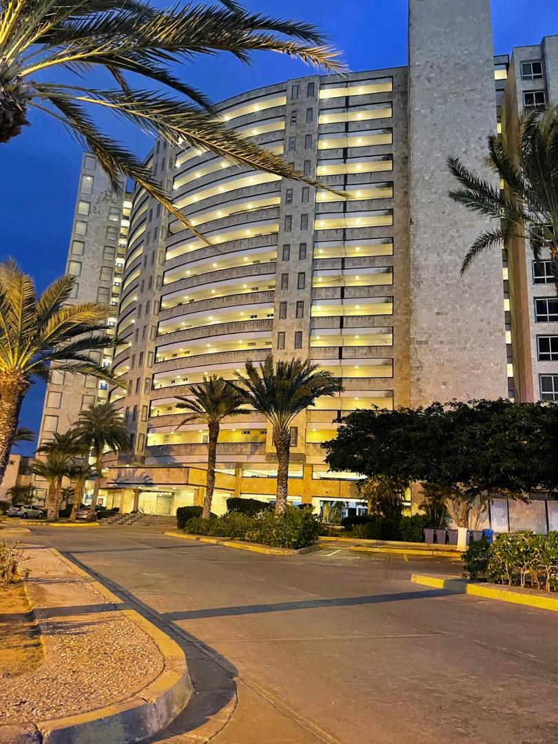 APARTAMENTO EN ALQUILER VACACIONAL AV. BOLIVAR