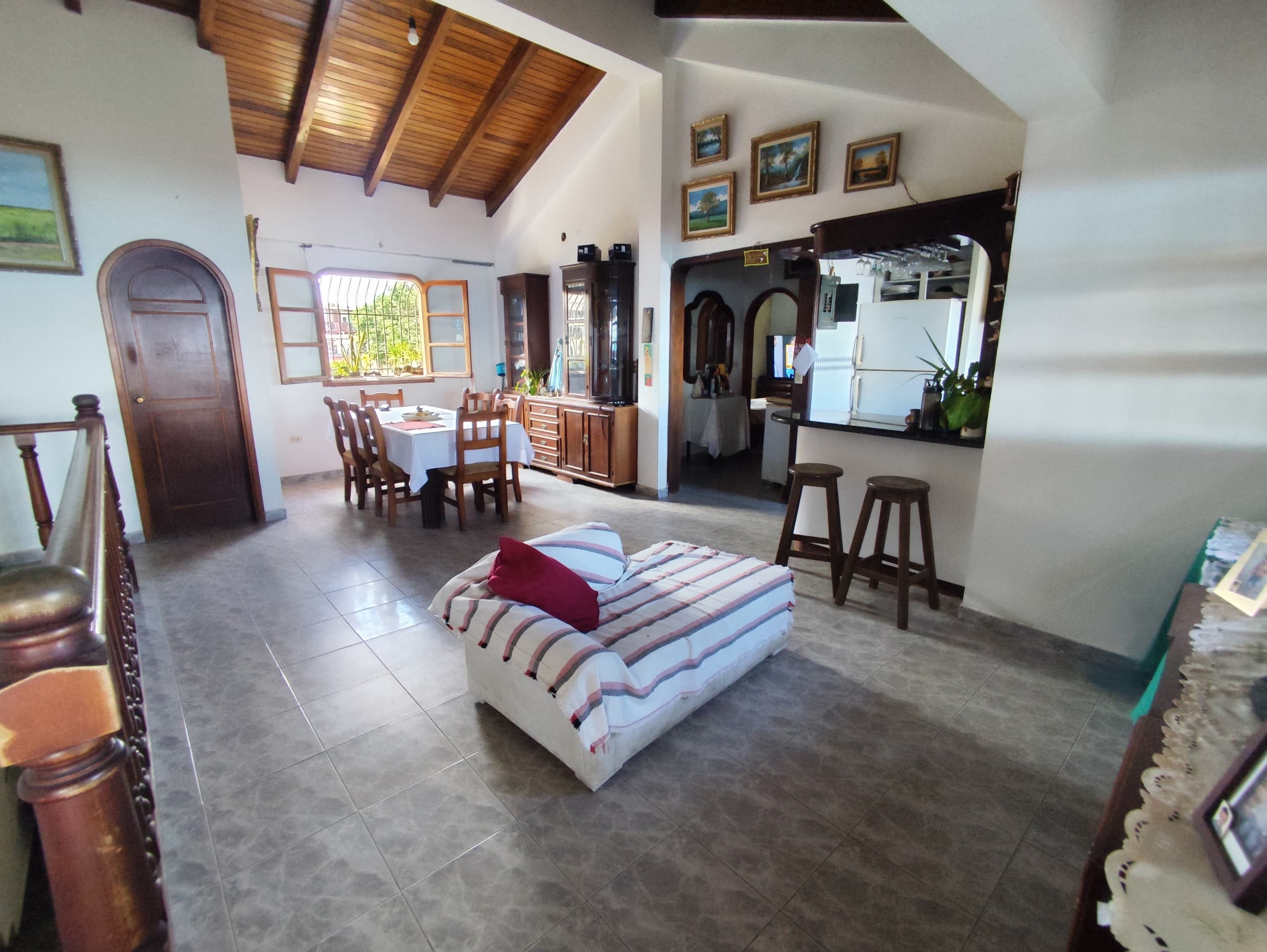 Business in Pampatar, for sale