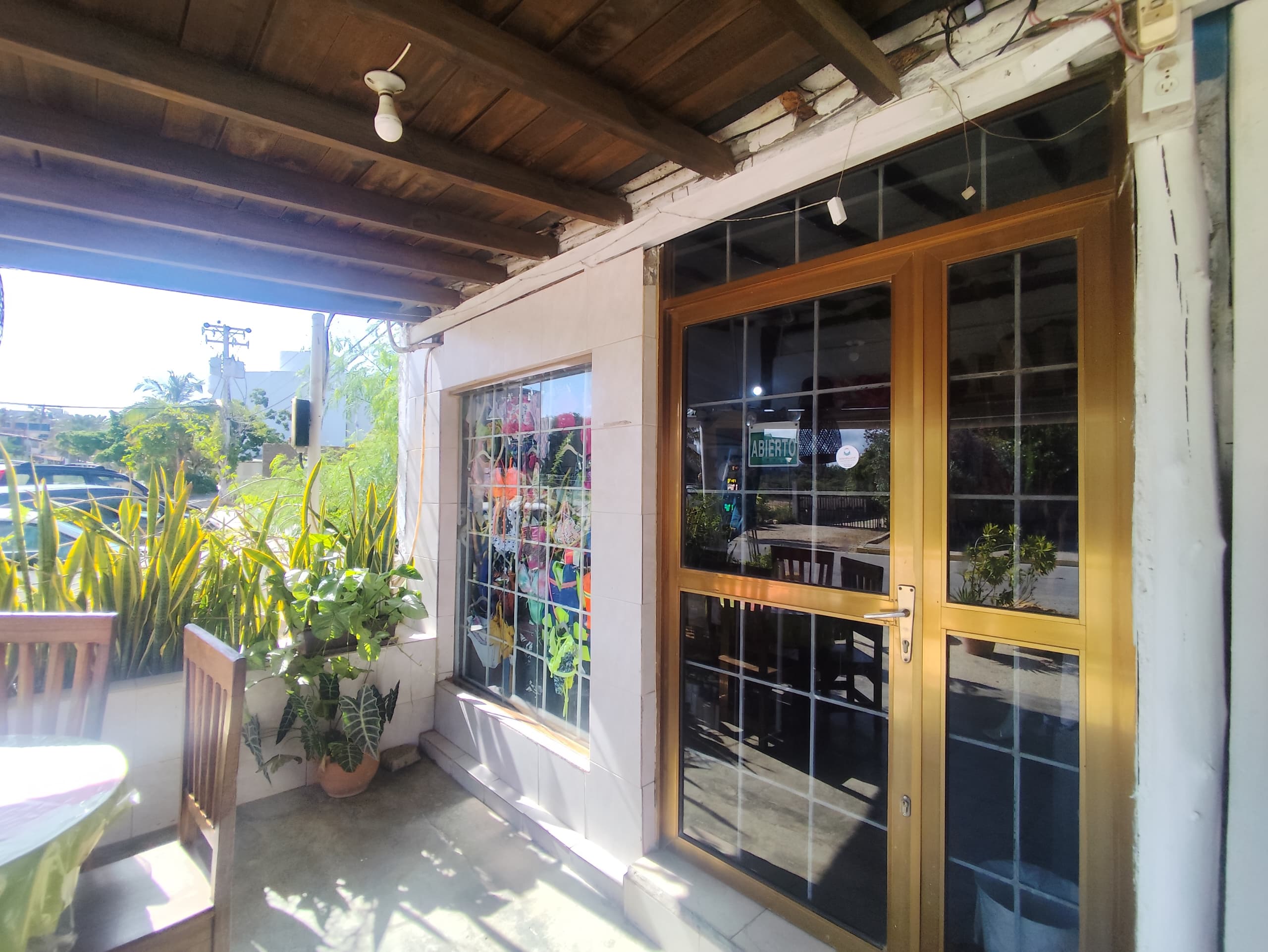 NEGOCIO EN VENTA EN EL YAQUE