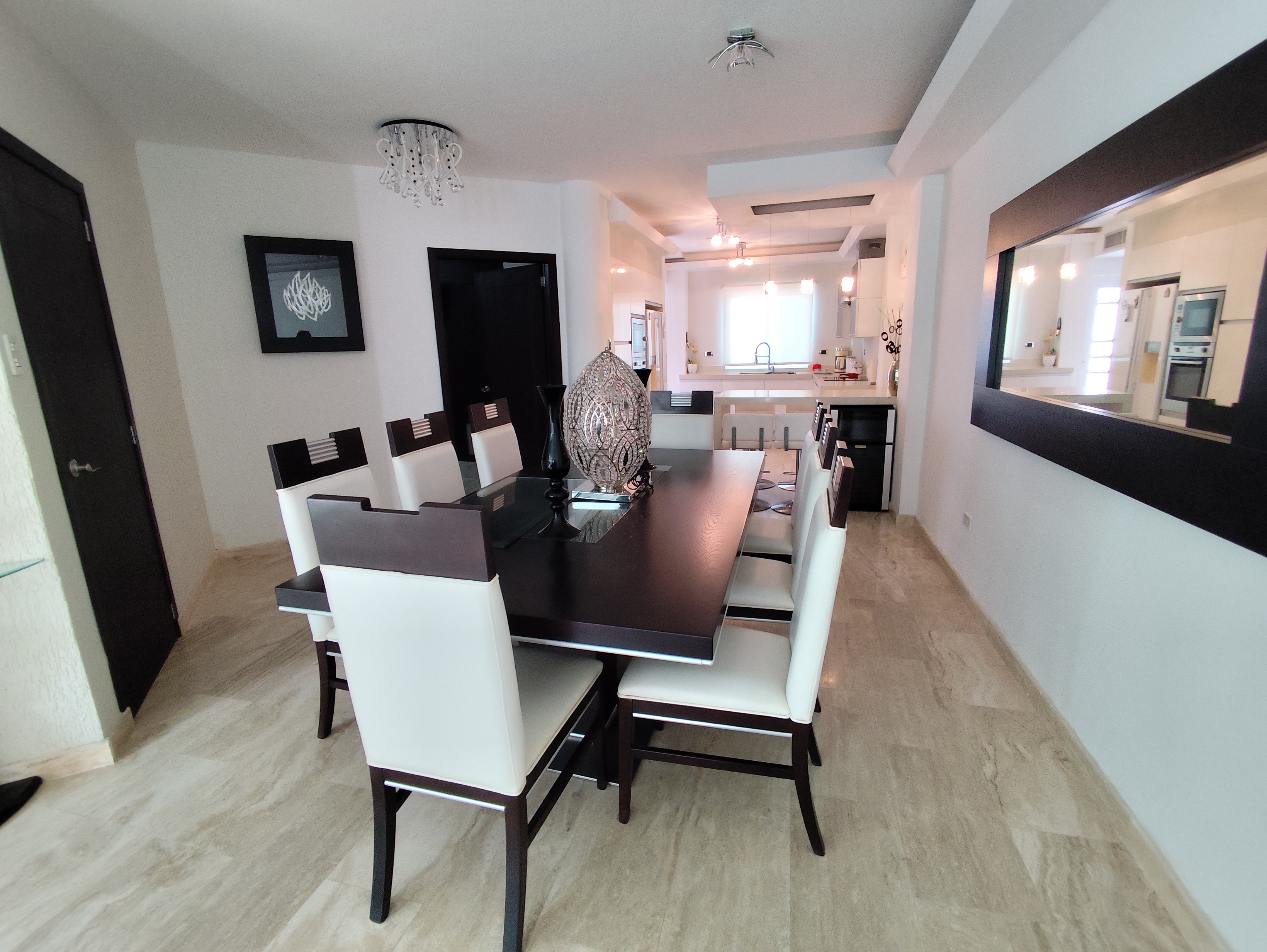 CASA EN VENTA SECTOR LOS ROBLES