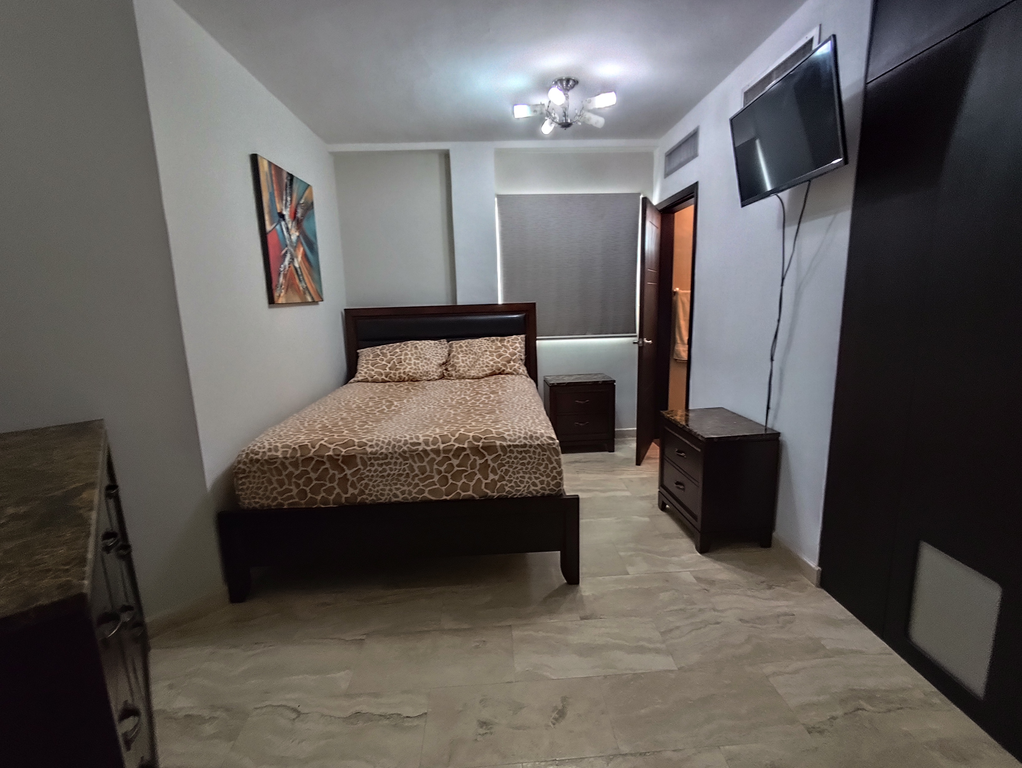 CASA EN VENTA SECTOR LOS ROBLES