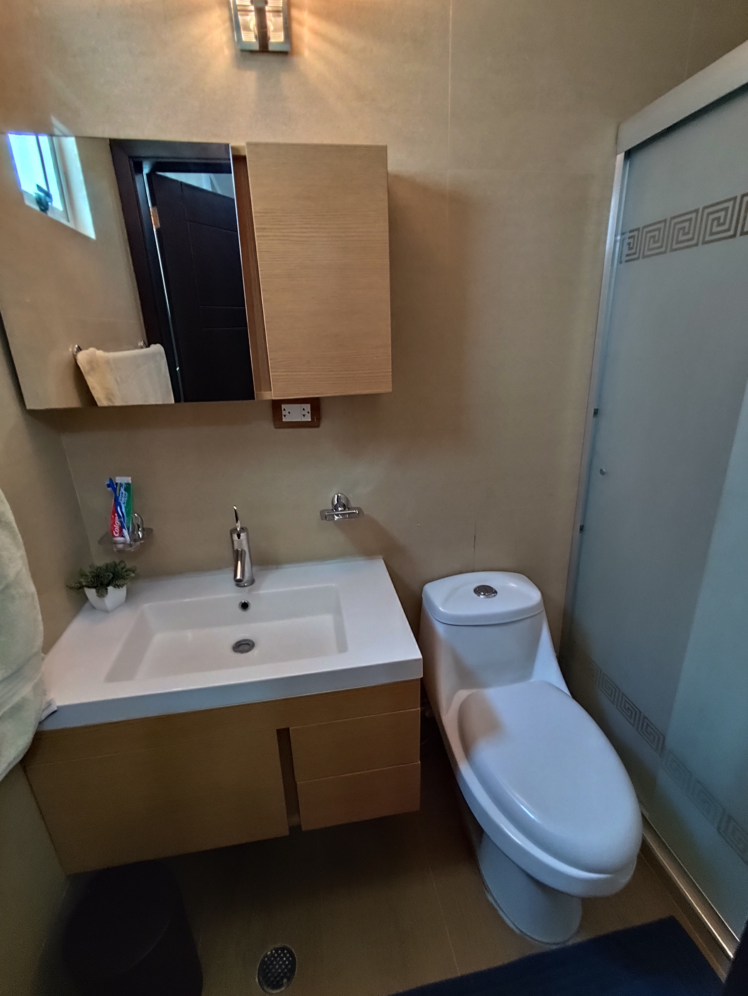 CASA EN VENTA SECTOR LOS ROBLES