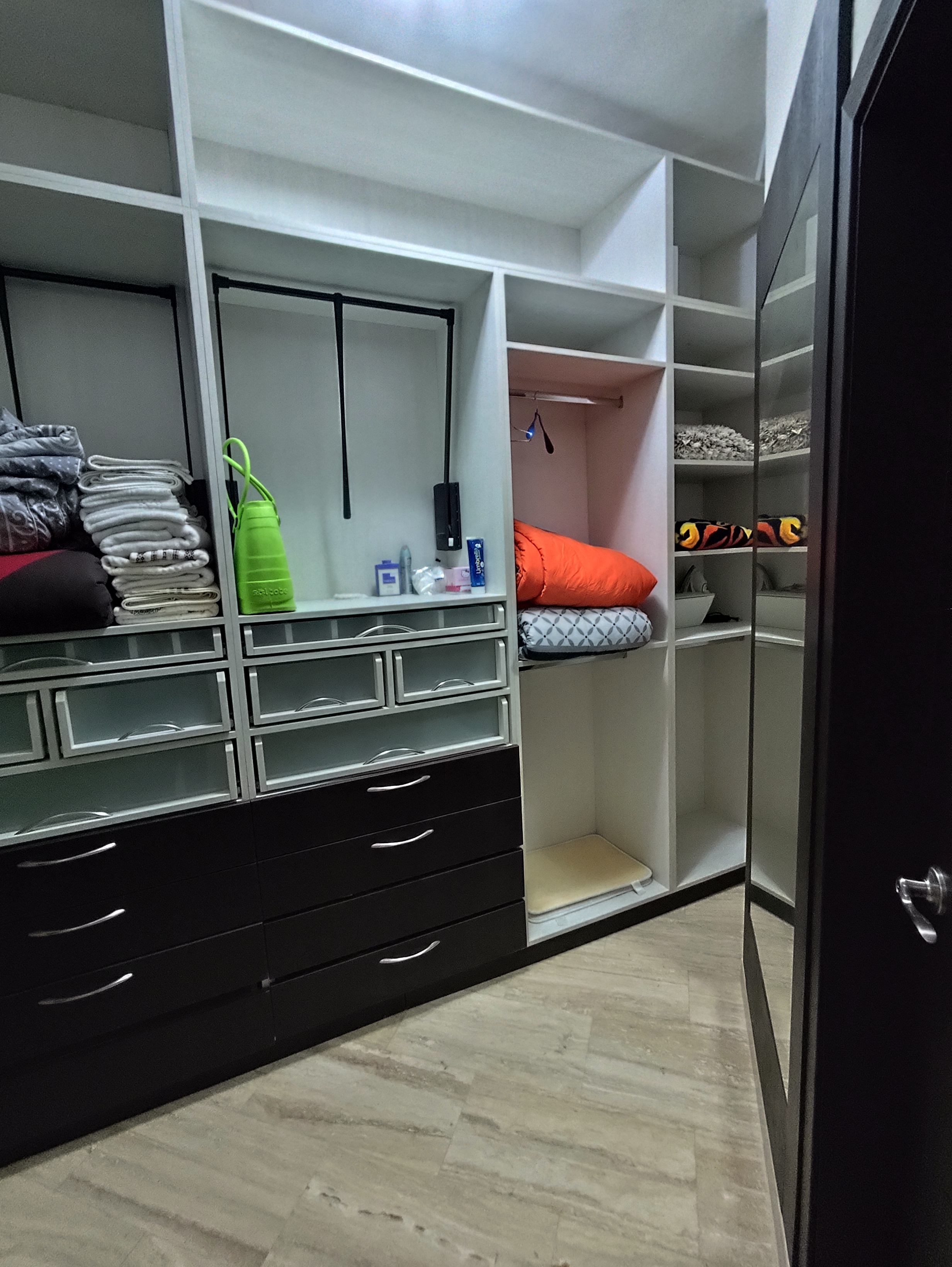 CASA EN VENTA SECTOR LOS ROBLES