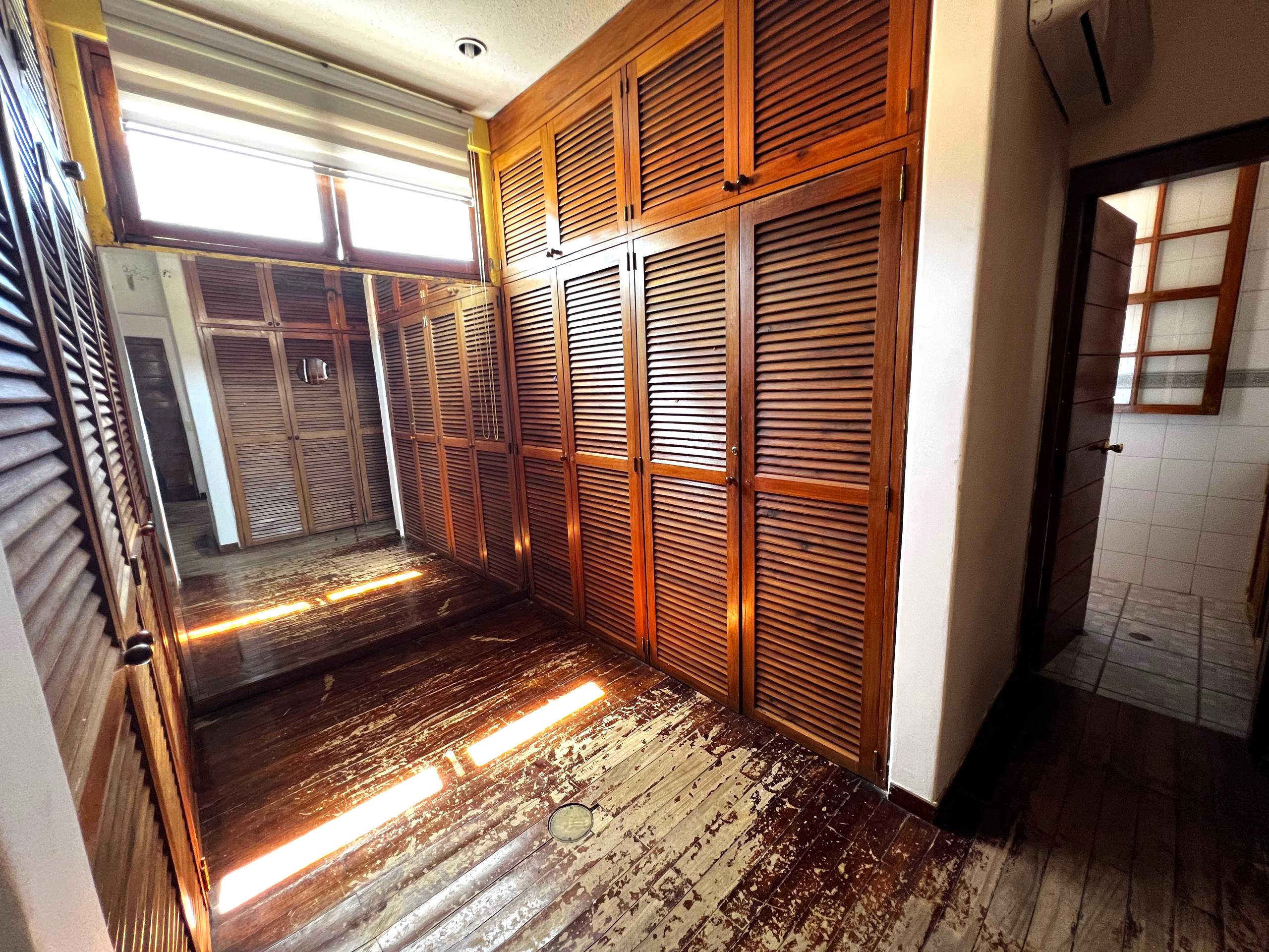 CASA EN VENTA EN PARAISO I, PAMPATAR