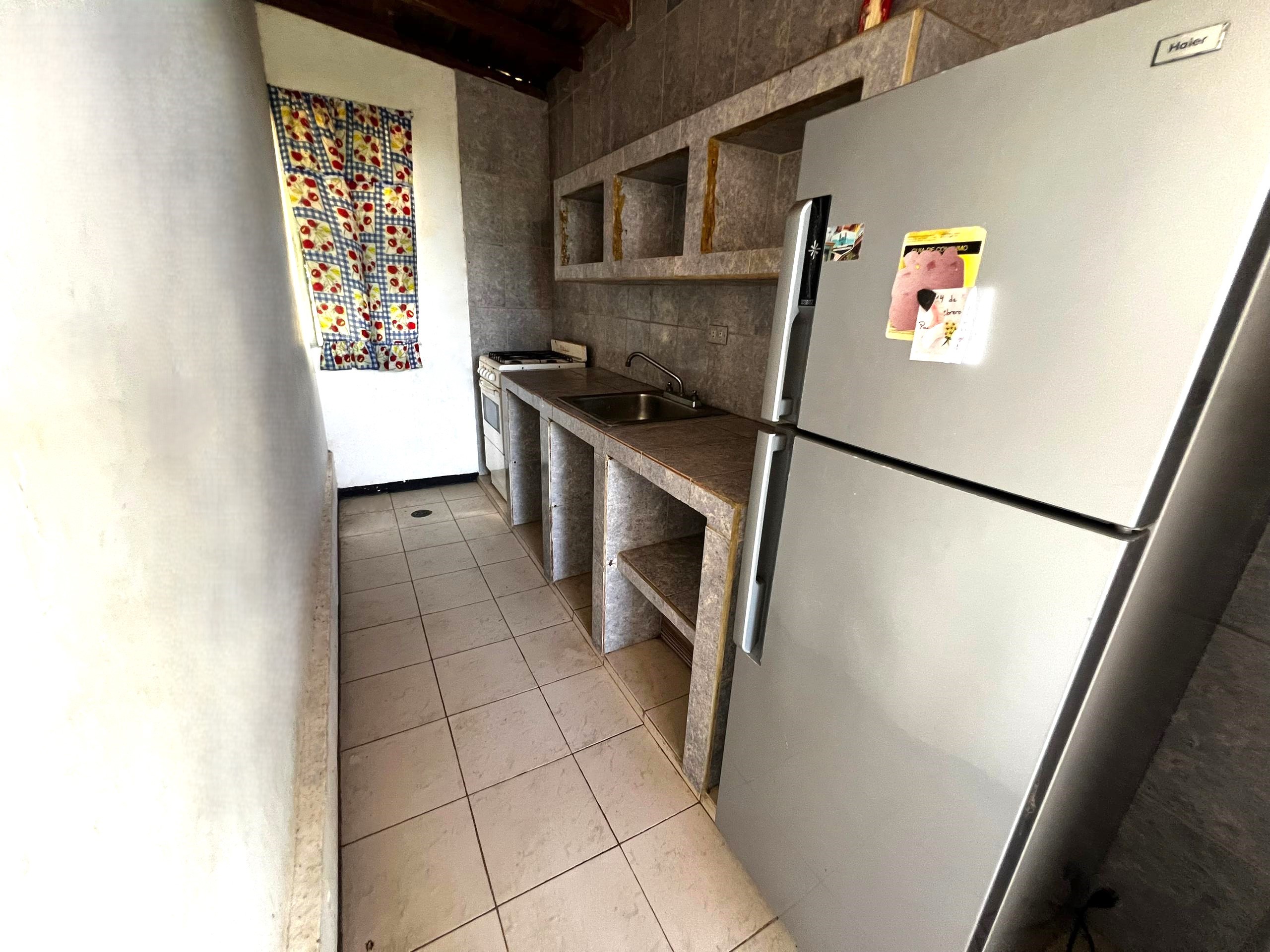CASA EN VENTA EN LA MIRA