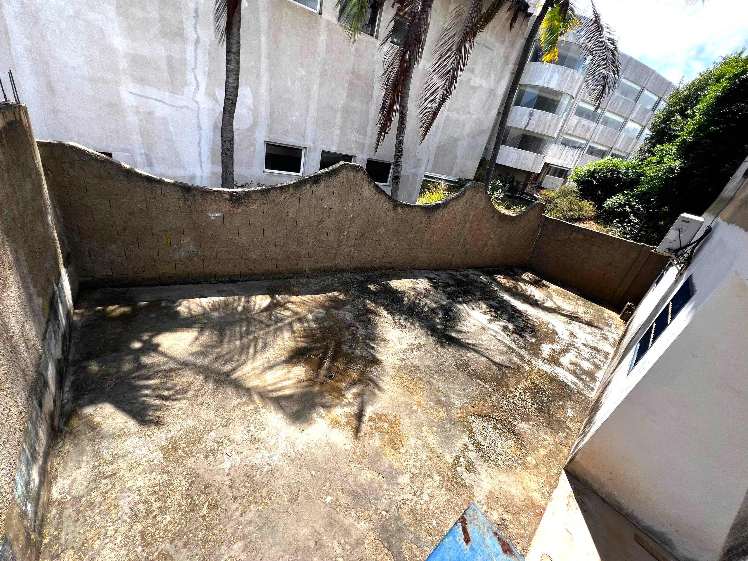 CASA EN VENTA EN LA MIRA