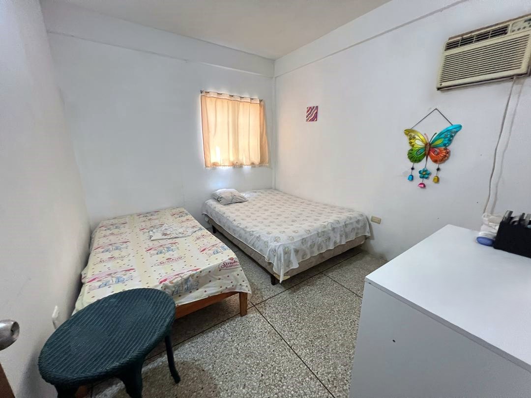 CASA EN VENTA EN LA MIRA