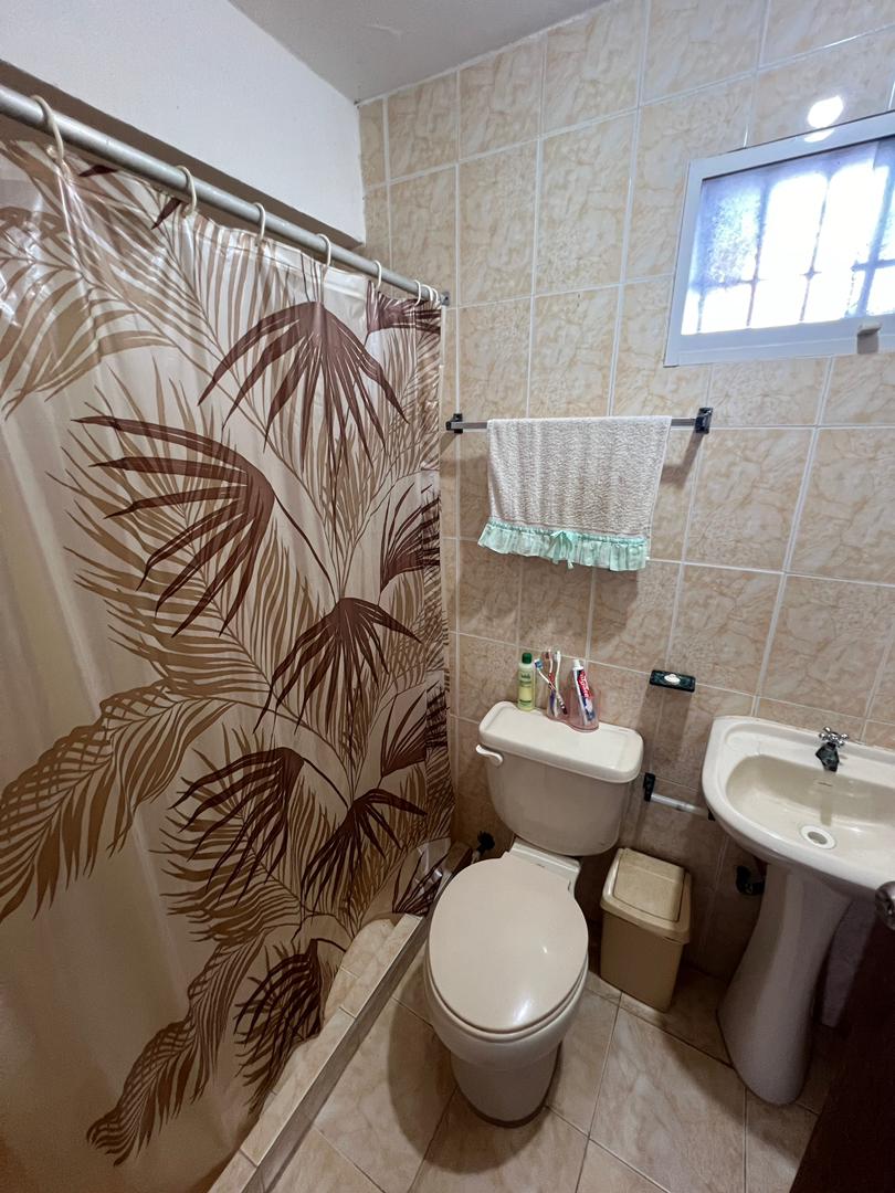 CASA EN VENTA EN LA MIRA