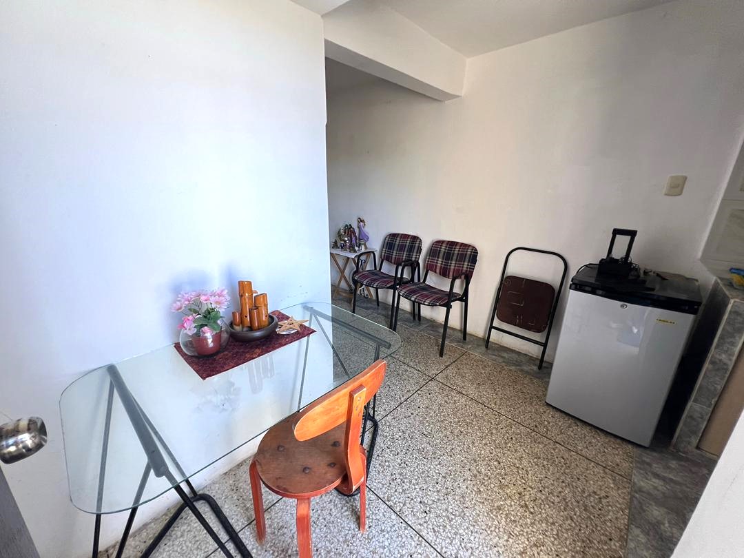 CASA EN VENTA EN LA MIRA