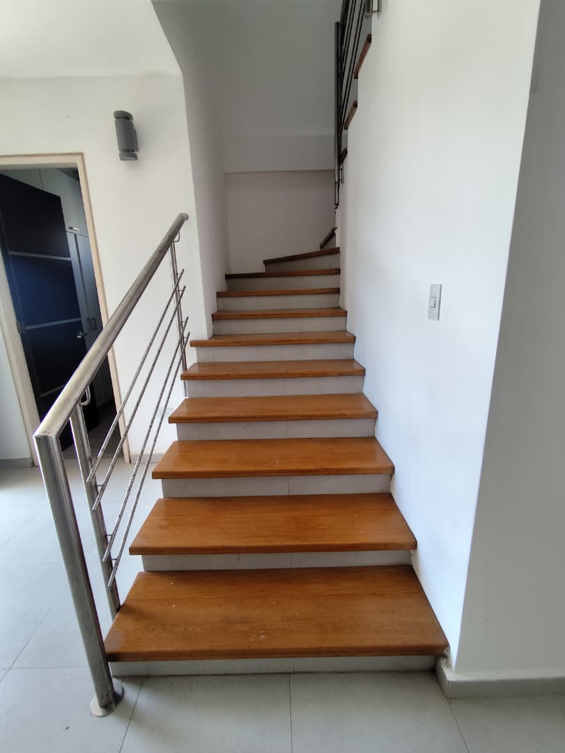 Town House en venta Sector Altos de Maneiro