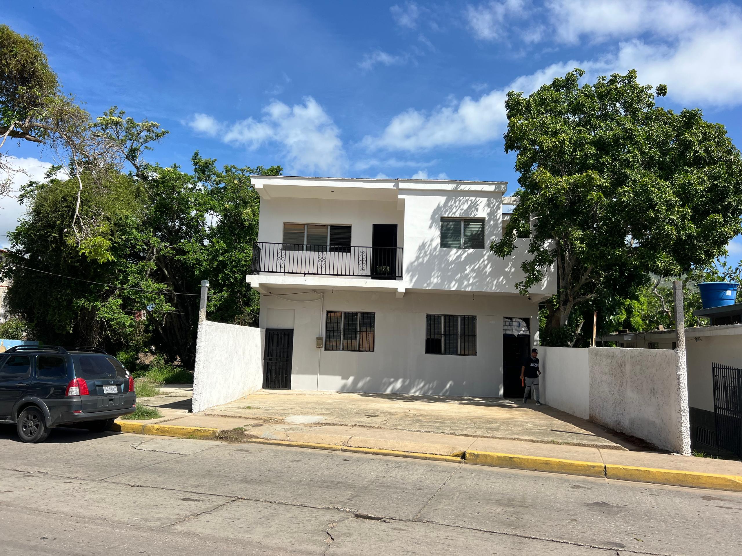 CASA EN VENTA LA ASUNCIÓN