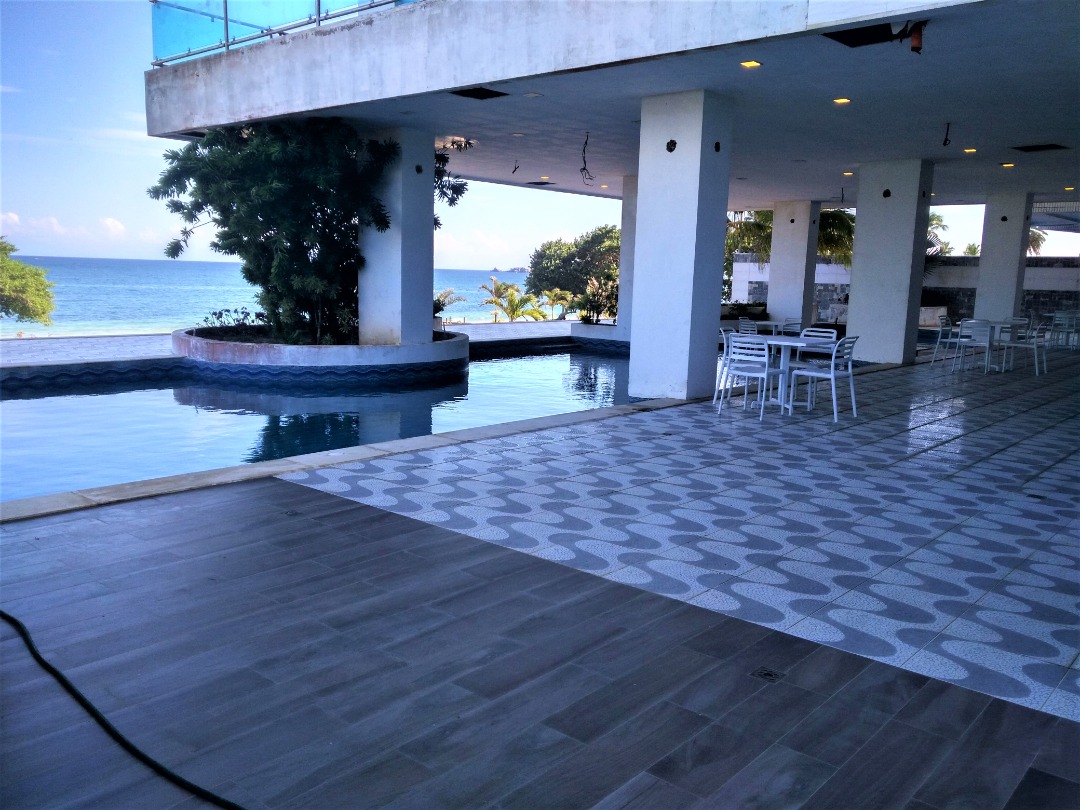 LAS OLAS CONDOMINIUM A LA ORILLA DEL MAR